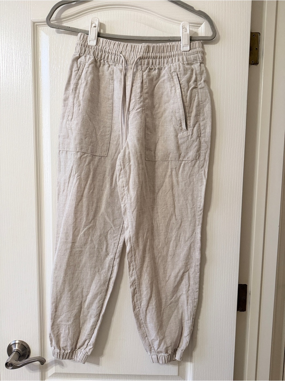Athleta Light Beige women’s Jogger Sweatpants